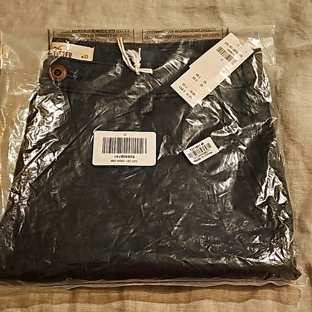 Hollister Men's Navy Shorts